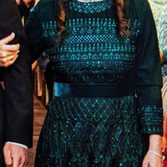 Mother of the bride giwn - Picture 1 of 3